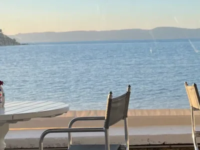 Photo of Caravan by the sea
